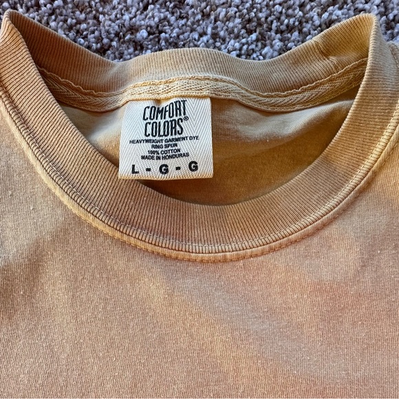 Comfort Colors Yellow Graphic women’s Shirt - Picture 2 of 2